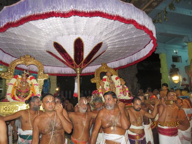 Kanchi Sri Devaperumal sannadhi navarathri utsavam day 8- 2015-09.jpg