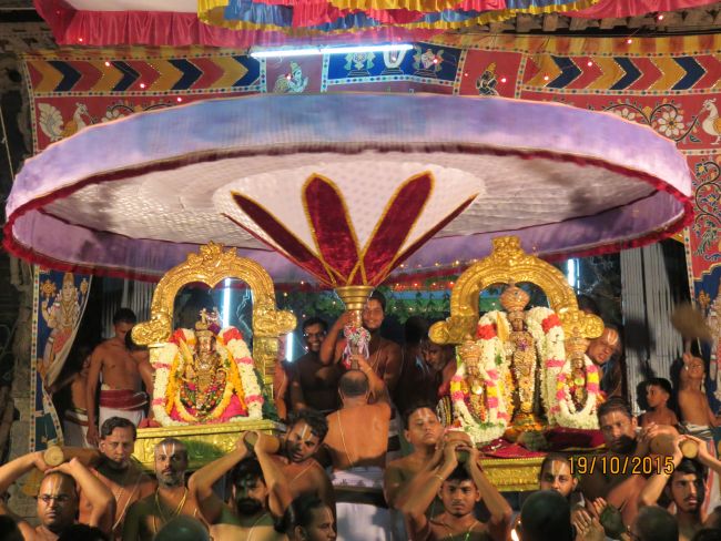 Kanchi Sri Devaperumal sannadhi navarathri utsavam day 8- 2015-19.jpg
