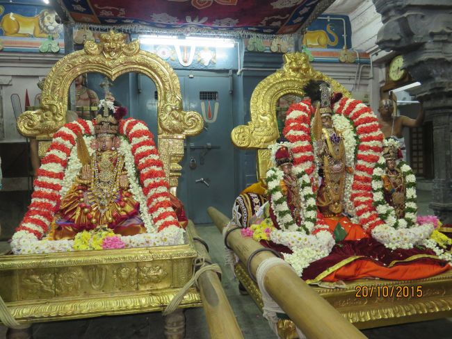 Kanchi Sri Devaperumal sannadhi navarathri utsavam day 9- 2015-01.jpg