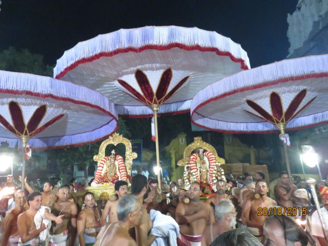Kanchi Sri Devaperumal sannadhi navarathri utsavam day 9- 2015-06.jpg
