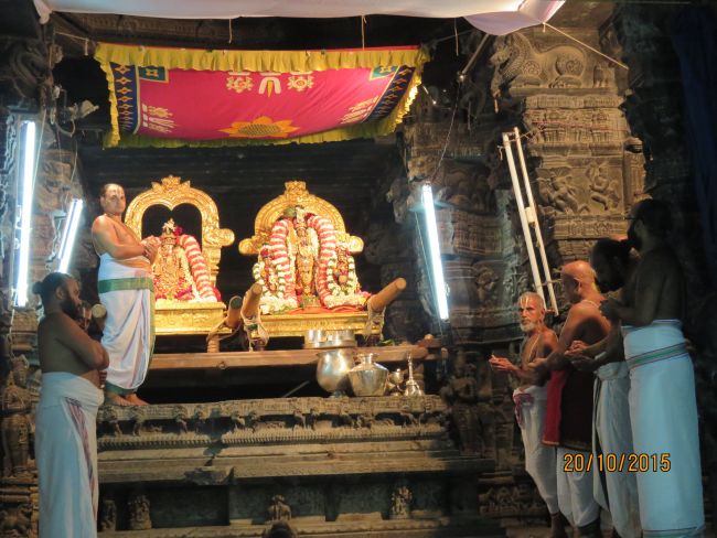 Kanchi Sri Devaperumal sannadhi navarathri utsavam day 9- 2015-18.jpg