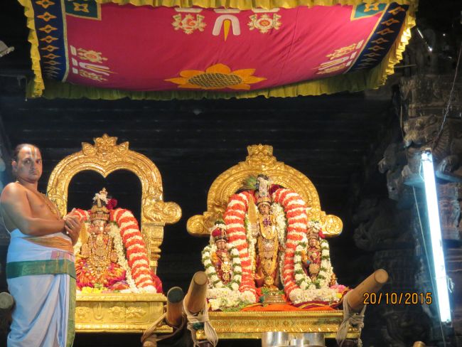 Kanchi Sri Devaperumal sannadhi navarathri utsavam day 9- 2015-19.jpg