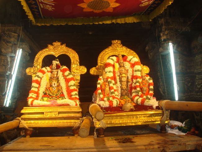 Kanchi Sri Devarajaswami Temple Navarathri utsavam DAY 3 2015-17.jpg