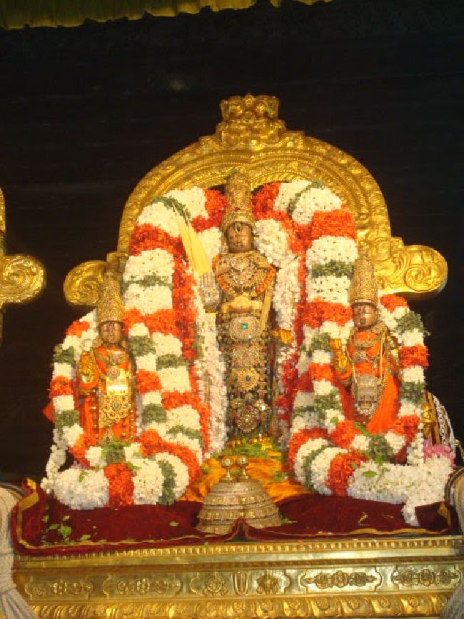 Kanchi Sri Devarajaswami Temple Navarathri utsavam DAY 3 2015-20.jpg