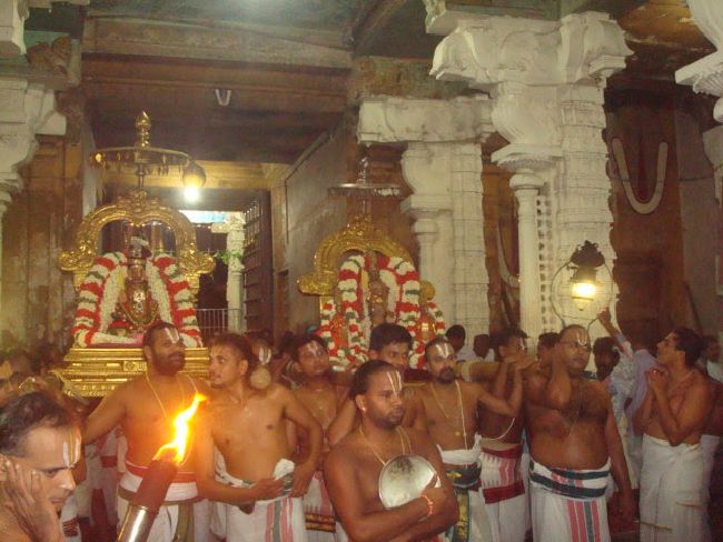 Kanchi Sri Devarajaswami Temple Navarathri utsavam DAY 3 2015-24.jpg