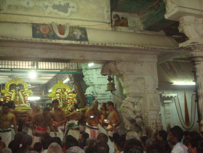 Kanchi Sri Devarajaswami Temple Navarathri utsavam DAY 3 2015-27.jpg
