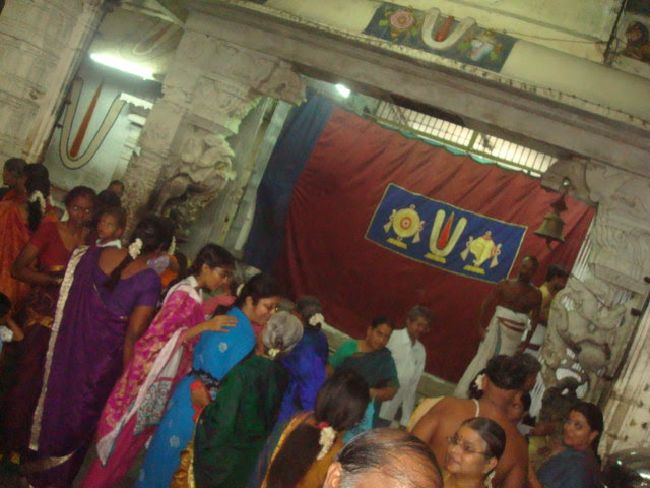 Kanchi Sri Devarajaswami Temple Navarathri utsavam DAY 3 2015-29.jpg