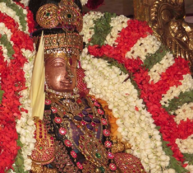 Kanchi Sri Devarajaswami Temple Navarathri utsavam DAY 6 2015-03.jpg