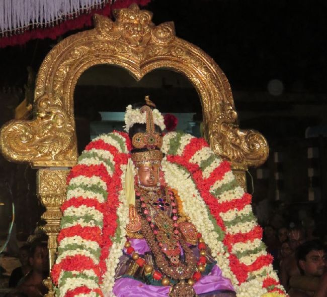 Kanchi Sri Devarajaswami Temple Navarathri utsavam DAY 6 2015-07.jpg