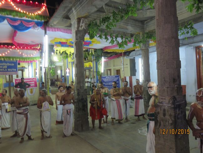 Kanchi Sri Devarajaswami Temple navarathri utsavam day 1 2015-17.jpg