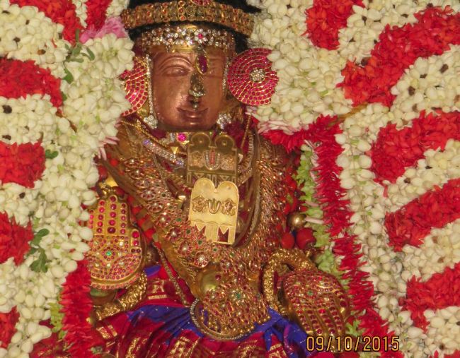 Kanchi Sri Perundhevi Thayar 4th Purattasi Sukravara Purappadu 2015-14.jpg