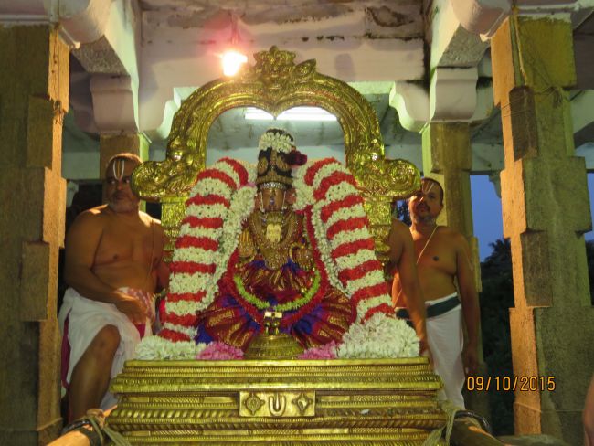 Kanchi Sri Perundhevi Thayar 4th Purattasi Sukravara Purappadu 2015-16.jpg