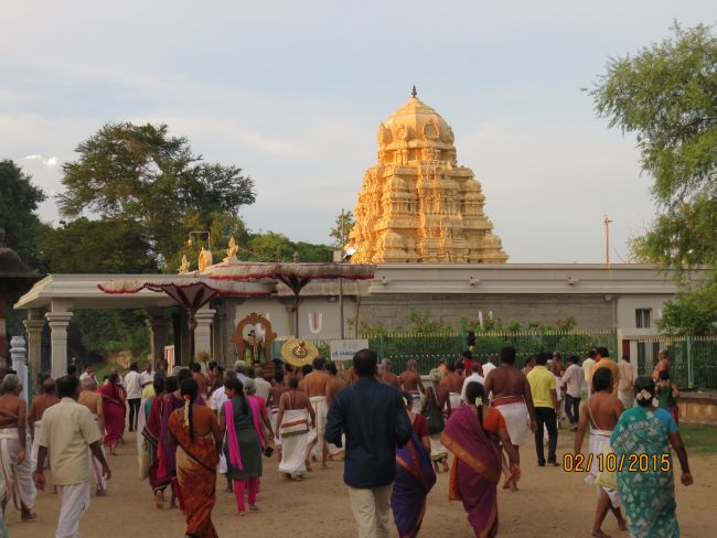 Kanchi Sri Perundhevi Thayar Purattasi 3rd Sukravara Purappadu 2015-08.jpg