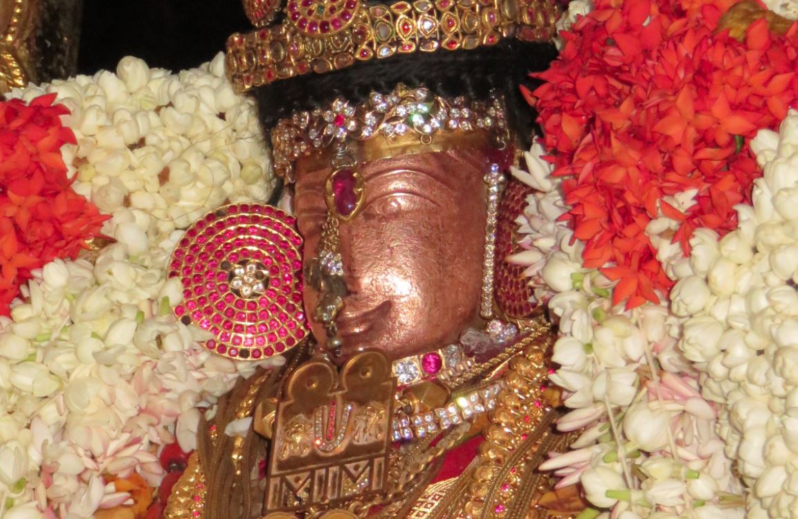 Kanchi Sri Perundhevi Thayar Purattasi sukravara purappadu-1 2015