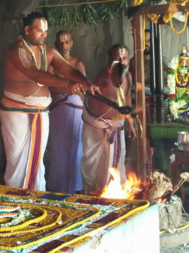 Lower-Ahobilam-Sri-Lakshmi-Narasimhaswami9