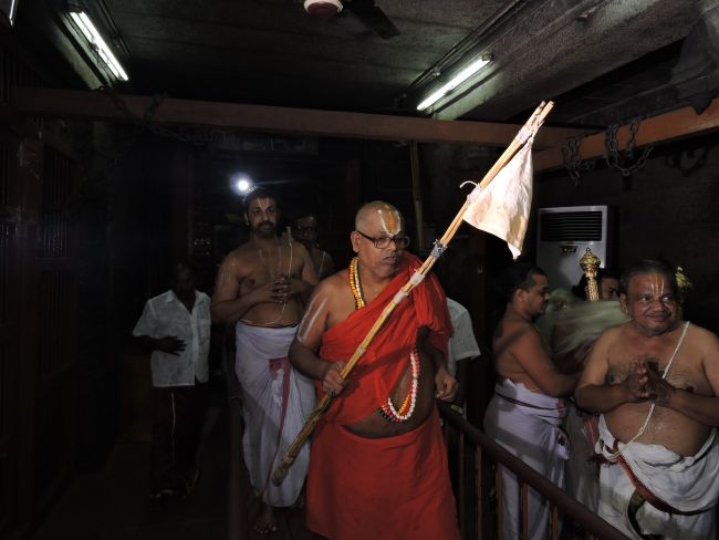 Srimath Azhagiyasingar Namakkal Mangalasasanam- 2015-08.jpg