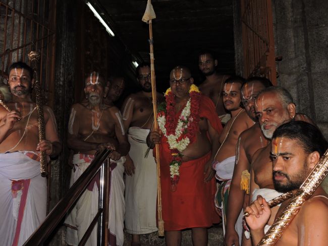 Srimath Azhagiyasingar Namakkal Mangalasasanam- 2015-21.jpg