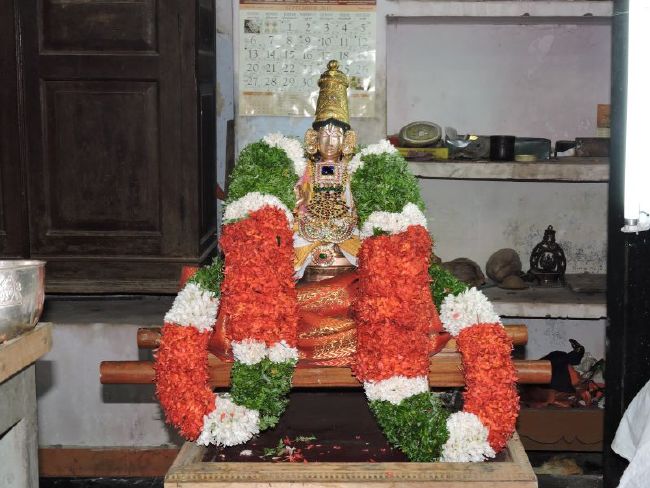 Srirangam Poundarikapuram Andavan Ashramam Swami Desikan Thirunakshatra utsavam concludes- 2015-09.jpg