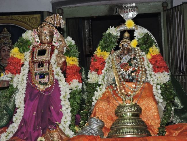 Srirangam Poundarikapuram Andavan Ashramam Swami Desikan Thirunakshatra utsavam concludes- 2015-17.jpg