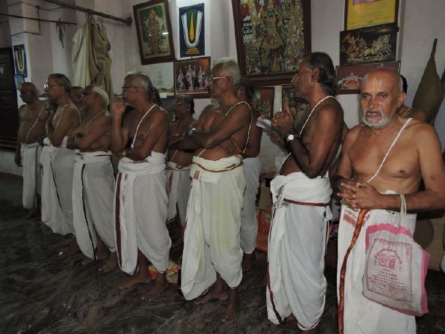 Srirangam Poundarikapuram Andavan Ashramam Swami Desikan Thirunakshatra utsavam concludes- 2015-28.jpg
