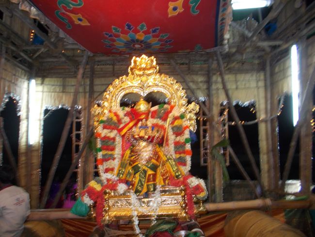 Therazhundru SRi Amaruviappan Temple Theppotsavam day 2  2015-9.jpg