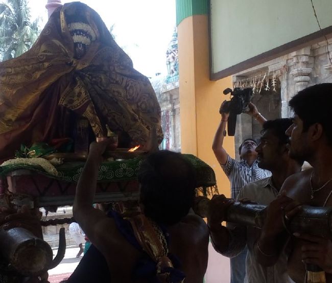 Thirukannamangai Swami Desikan Thirunakshatra Utsavam Pani Mukkadu Purappadu  2015-07.jpg