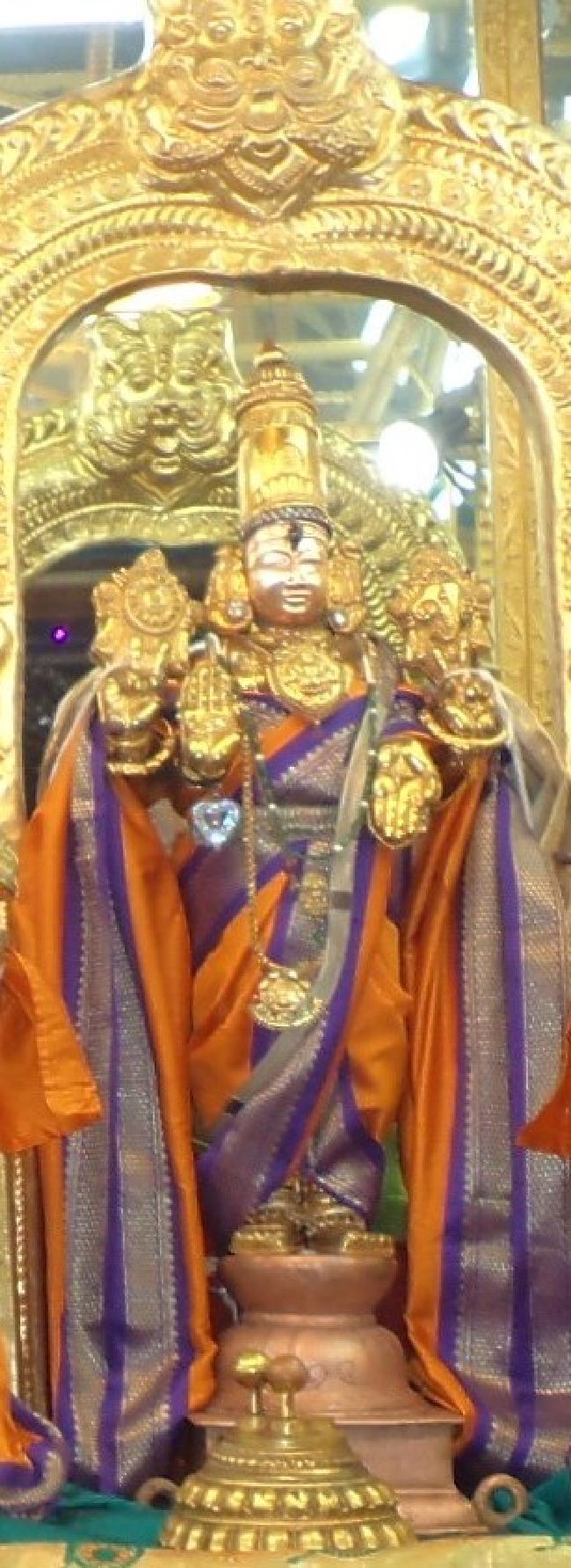 Thiruvelukkai Singaperumal Kovil Mahalaya Ammavasai Utsavam 2015-27.jpg