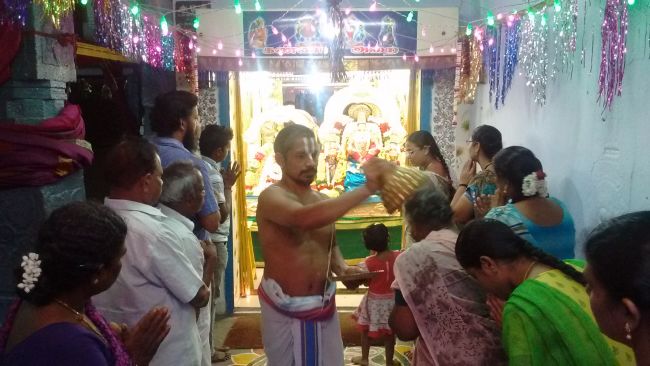 Thiruvelukkai Sri Azhagiyasingaperumal kovil navarathri utsavam day 7- 2015-22.jpg