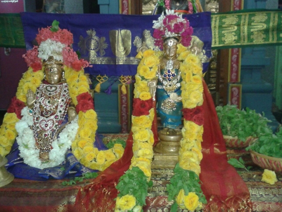 Divya Dhampathi (Utsava Murthis) at Sri Varadharaja Perumal Koil, pAlavEdu 