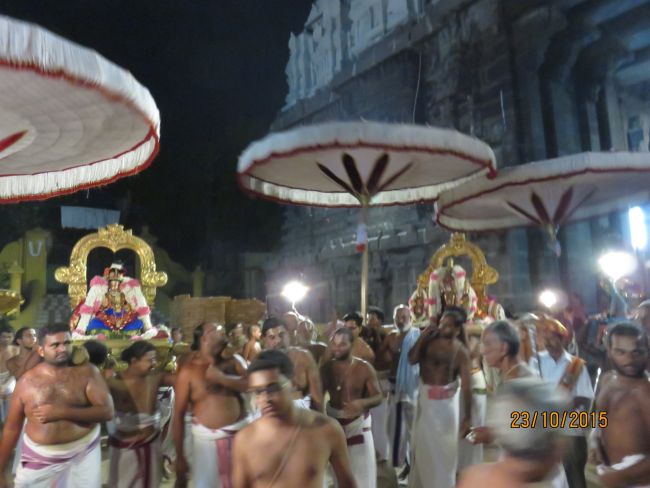 Kanchi Perumal Kovil Peyazhwar Avathara utsavam Satrumurai 2015-06.jpg