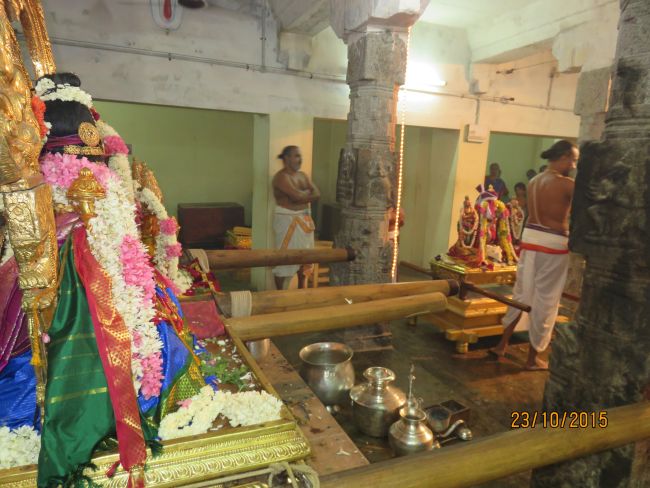 Kanchi Perumal Kovil Peyazhwar Avathara utsavam Satrumurai 2015-24.jpg