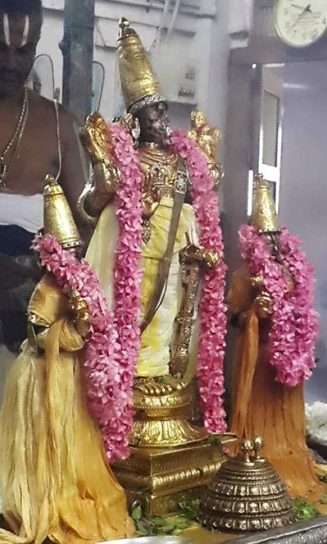 Kanchi-Sri-Devarajaswami-Temple_06