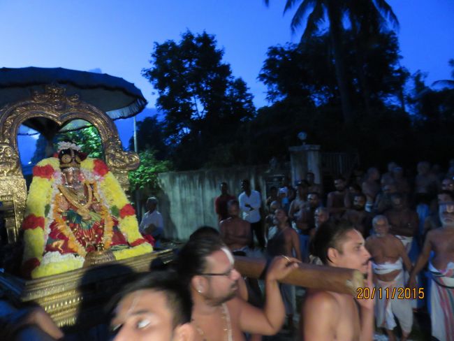 Kanchi Sri perundhevi Thayar Karthikai sukravara purappadu 2015-18.jpg