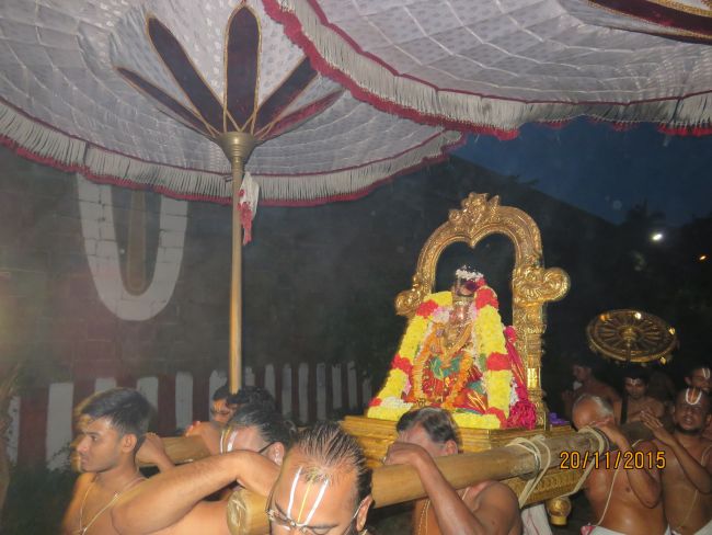 Kanchi Sri perundhevi Thayar Karthikai sukravara purappadu 2015-19.jpg