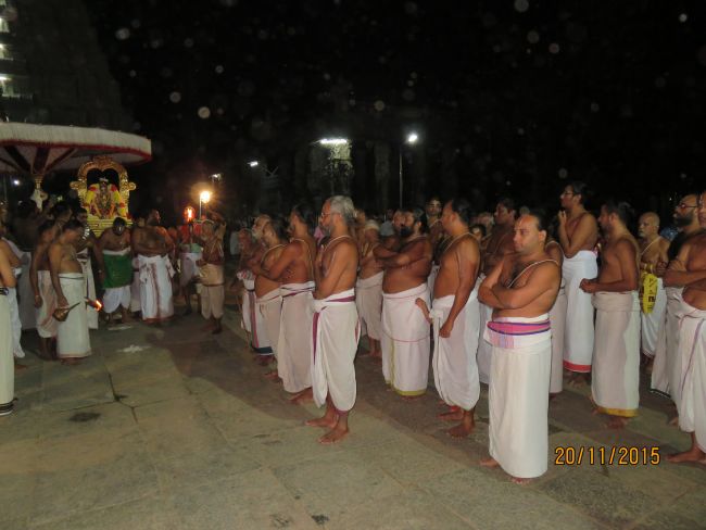 Kanchi Sri perundhevi Thayar Karthikai sukravara purappadu 2015-22.jpg
