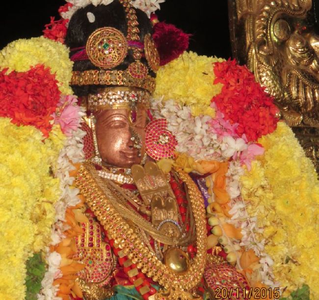 Kanchi Sri perundhevi Thayar Karthikai sukravara purappadu 2015-24.jpg