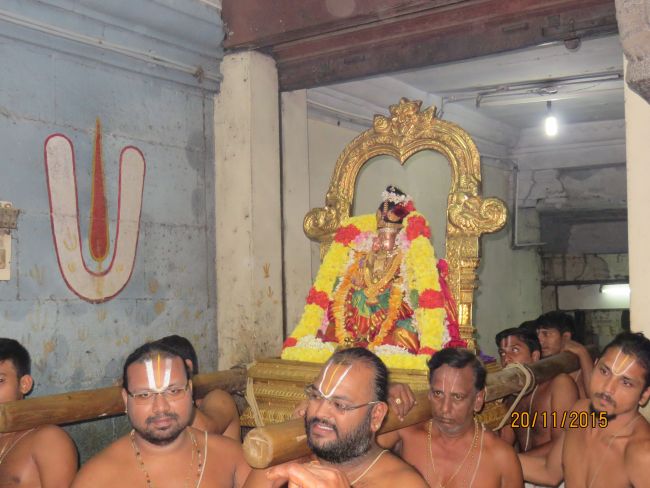 Kanchi Sri perundhevi Thayar Karthikai sukravara purappadu 2015-31.jpg