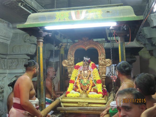 Kanchi Sri perundhevi Thayar Karthikai sukravara purappadu 2015-34.jpg