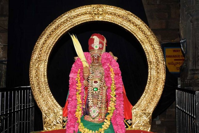Lower Ahobilam Sri Lakshmi Narasimha Swami Temple Manmadha Varusha Vijayadasami Parivettai Utsavam3