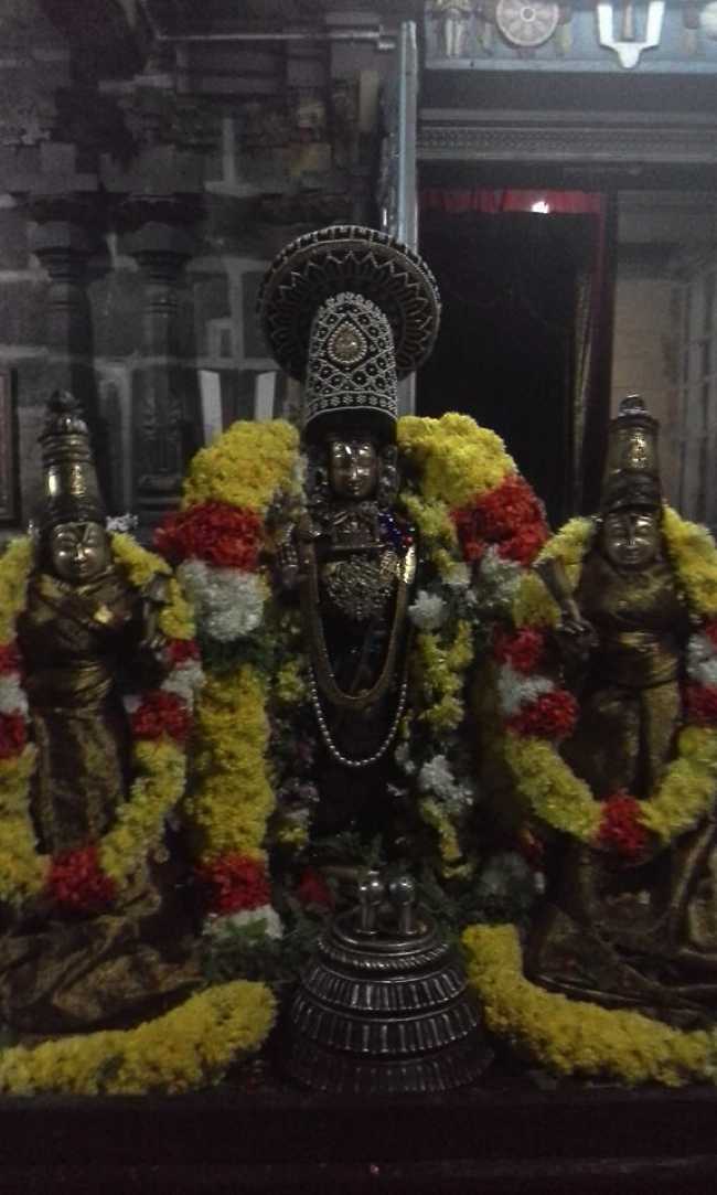 Mathuramangalam-Sri-Vaikunta-Perumal_00