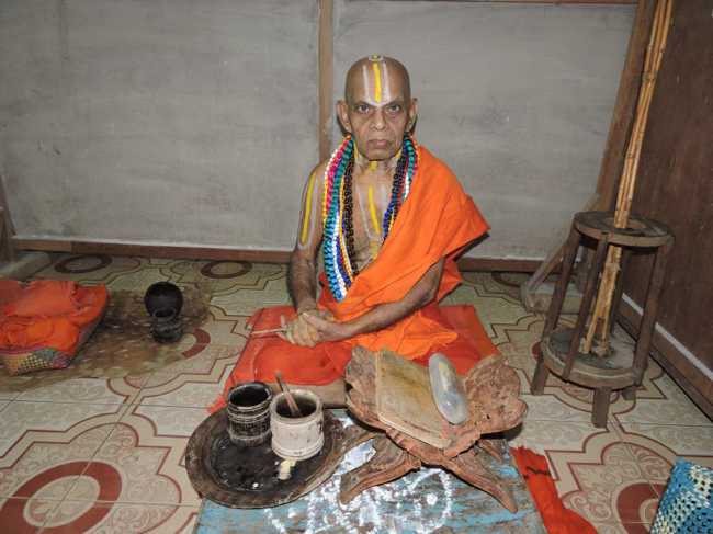 Sri-Poundarikapuram-Srimad-Andavan-Thirupullani_01