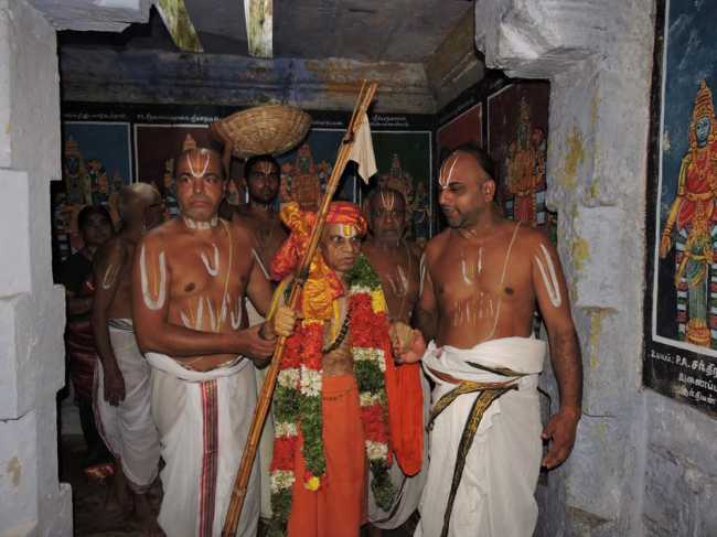 Sri-Poundarikapuram-Srimad-Andavan-Thirupullani_09