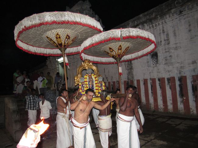 Uthiramerur-Sri-Sundaravaradaraja-Perumal_06