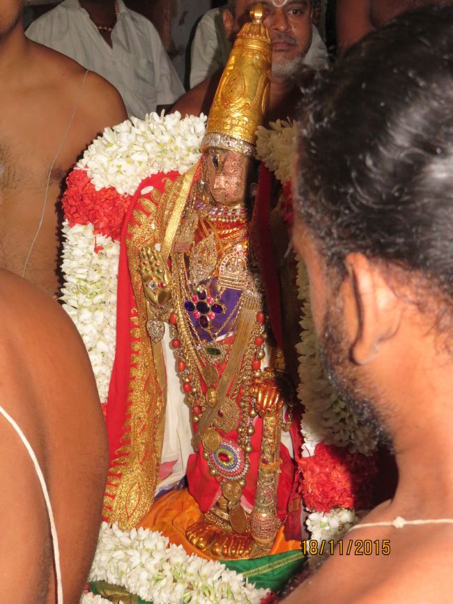kanchi Sri Devaperumal sannadhi  Karthikai Sravanam purappadu 2015-25.jpg