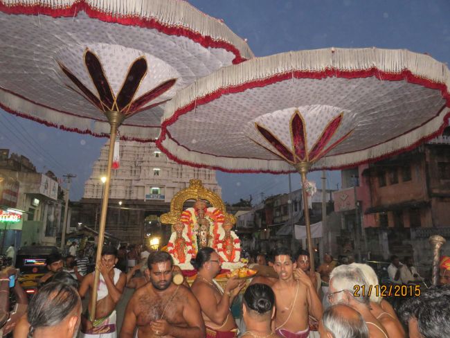 Kanchi Sri Devarajaswami temple Irappathu Utsavam  2015-02.jpg