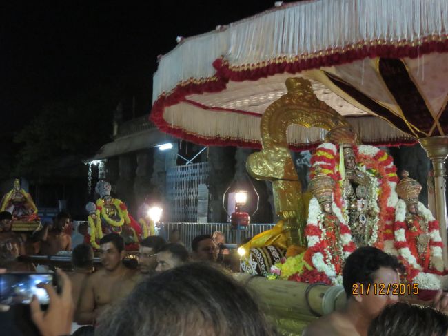Kanchi Sri Devarajaswami temple Irappathu Utsavam  2015-31.jpg