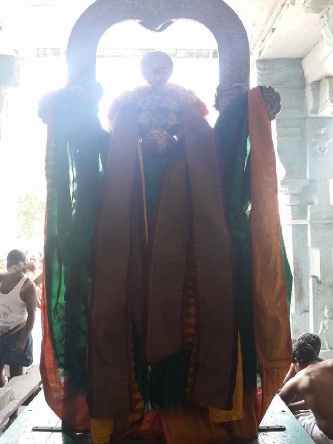 Thiruthanka Sri Deepaprakasar temple vaikunda ekadasi purappadu - 2015-03.jpg