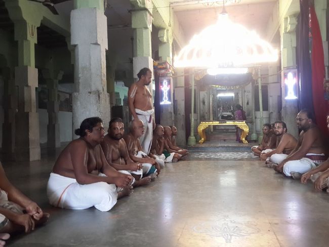 Thiruthanka Sri Deepaprakasar temple vaikunda ekadasi purappadu - 2015-04.jpg