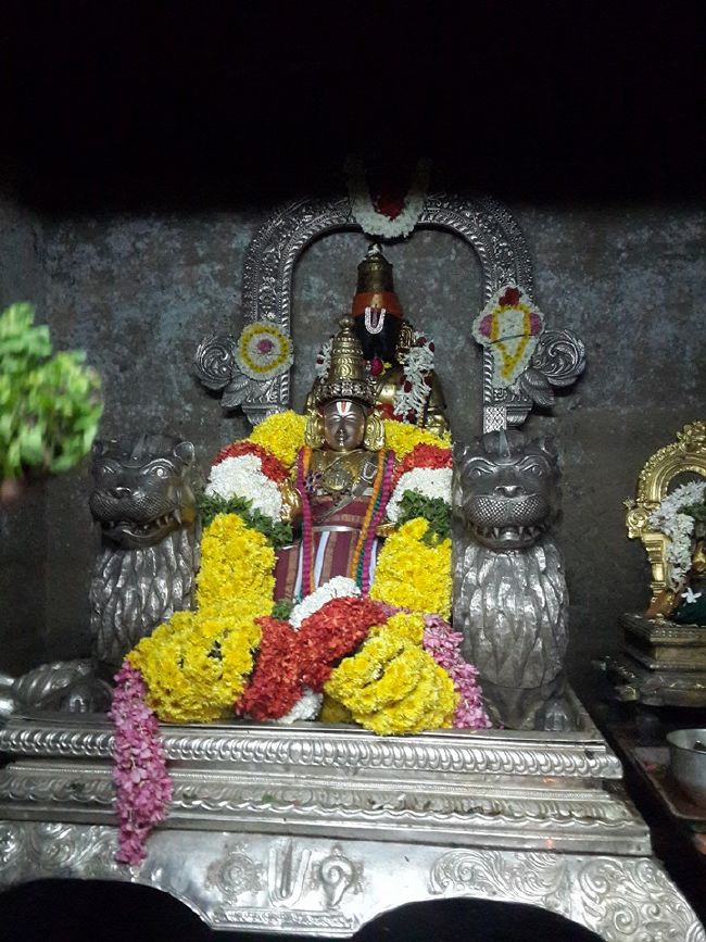 Thiruthanka Sri Deepaprakasar temple vaikunda ekadasi purappadu - 2015-07.jpg