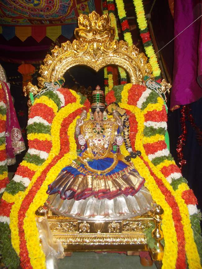 Kumbakonam-Sri-Aravamudan-Sannidhi_00